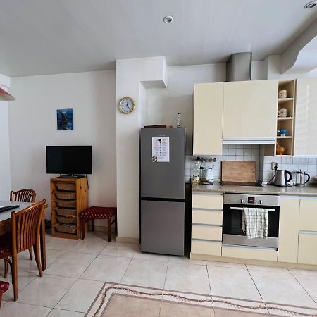 La Gare Apartment Варна Екстер'єр фото