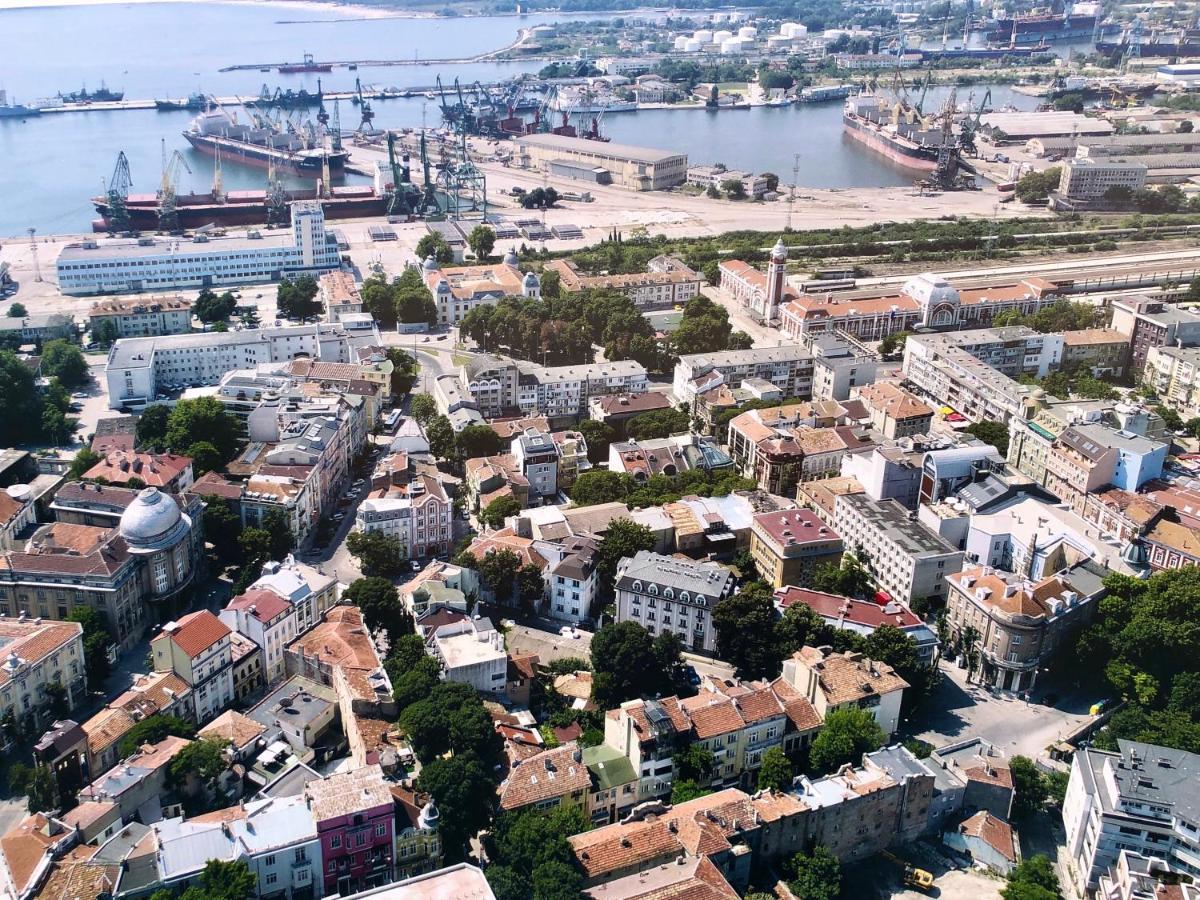 La Gare Apartment Варна Екстер'єр фото